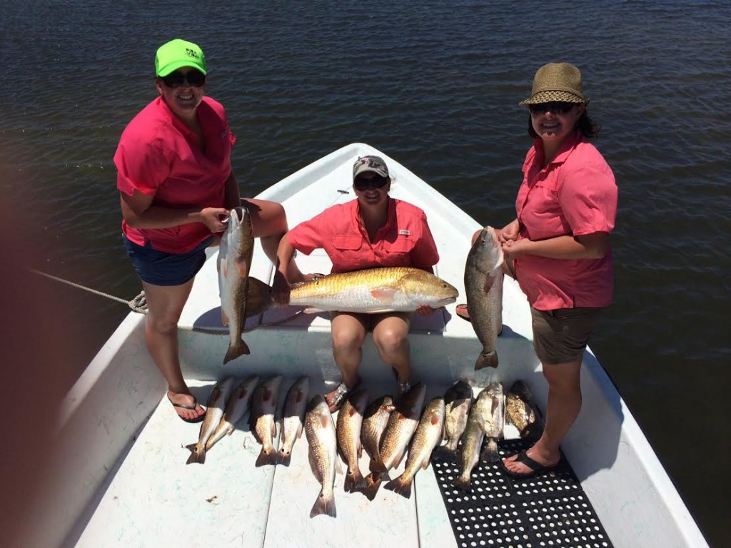 Leslee, her sister Amy Adams and her best friend Eryn Pierdolla with their catch!