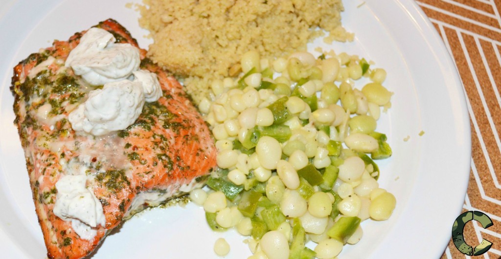 Baked salmon with lemon-dill sauce